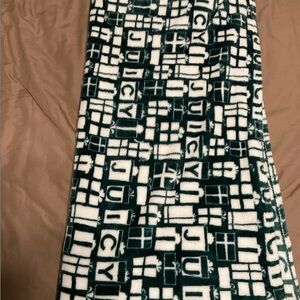 Juicy Couture green and White Holiday Throw Blanket